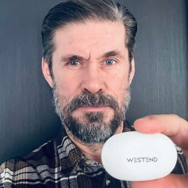 Tommi Korpela tykkää Little Marvelista